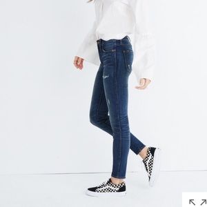 Madewell 9” High Rise Distressed Skinny Jeans